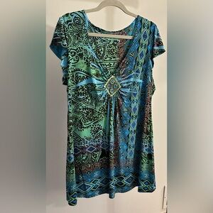 Unity XL V Neck Cap sleeves Gem bead design  Stretchy polyester spandex